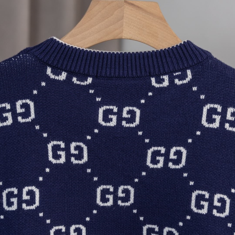 Gucci Sweaters